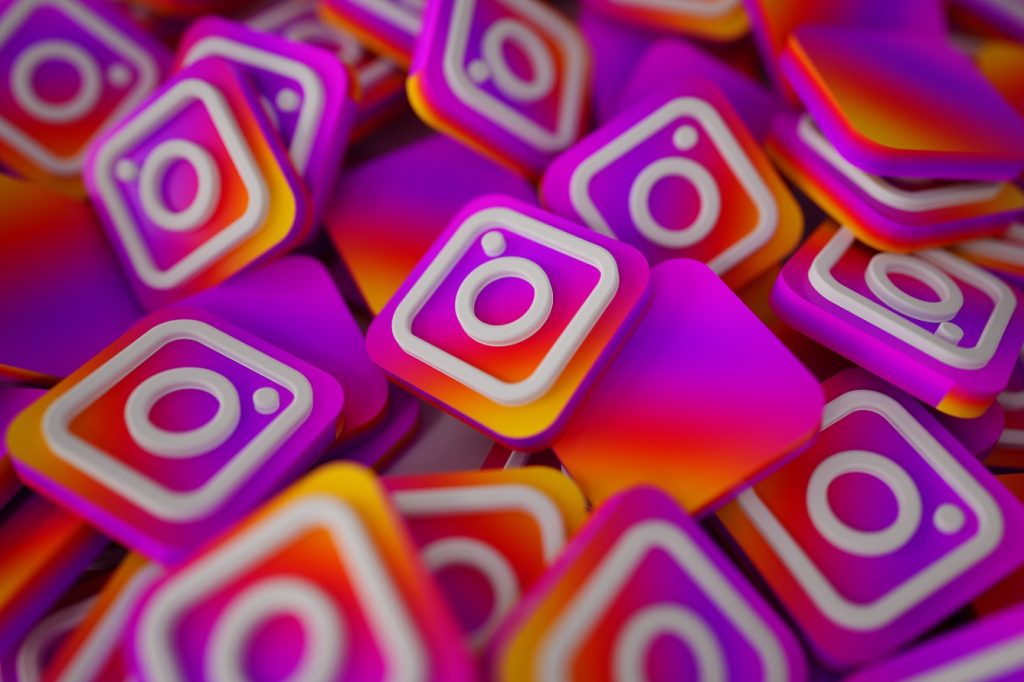 A Comprehensive Guide to Using Instagram for Real Estate Marketing