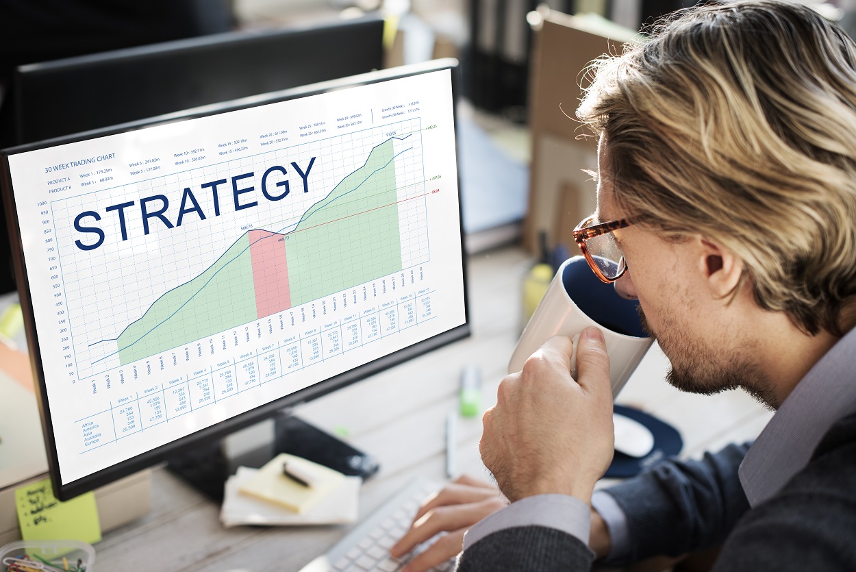 How to Boost Your Enterprise SEO Strategy with Website Intelligence: 9 Key Use Cases