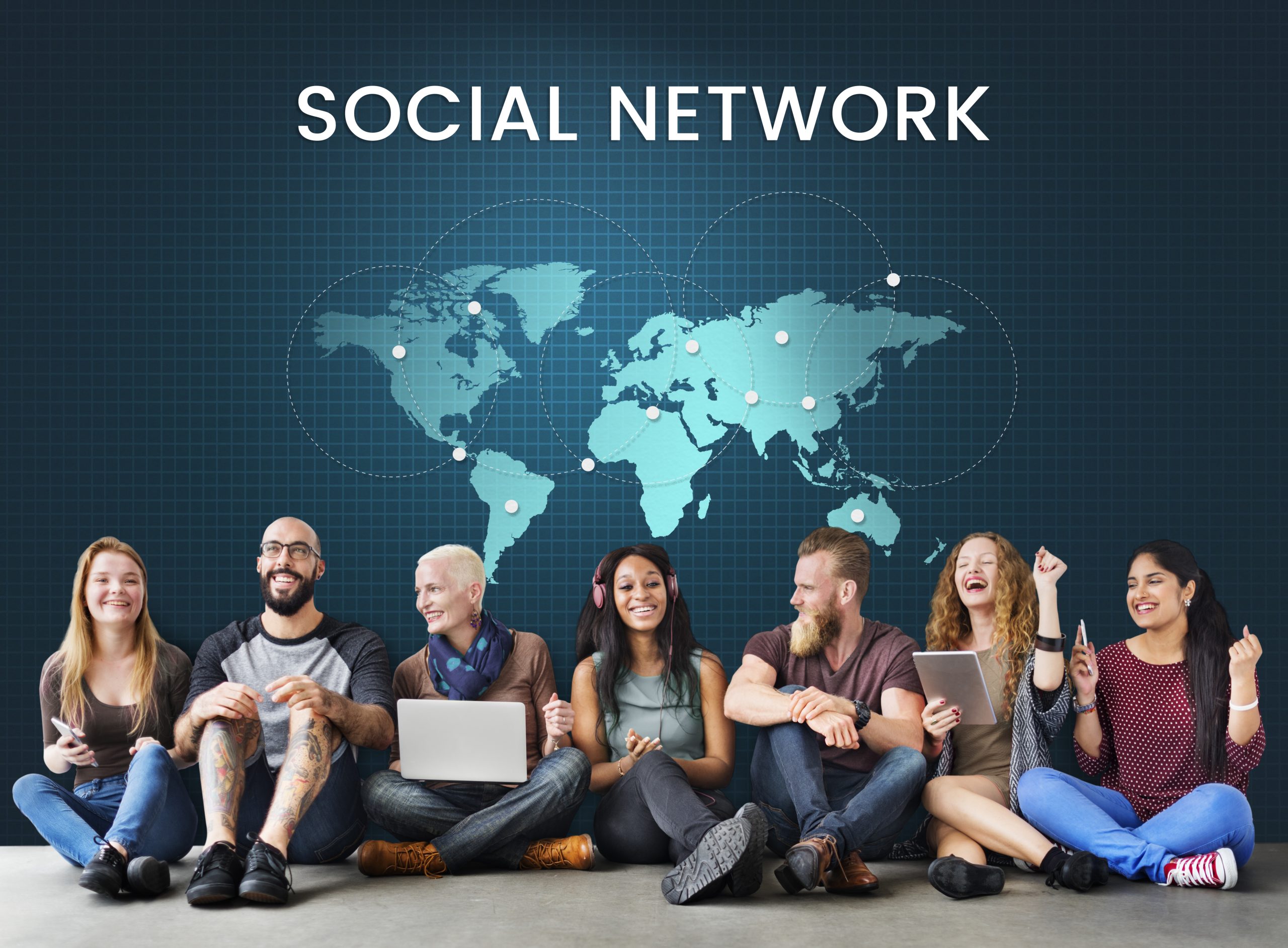 Exploring the Pros and Cons of Social Networking Sites for Personal and Business Use